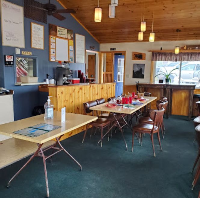 Gustafsons Resort (White Tail Restaurant & Motel) - From Web Listing (newer photo)